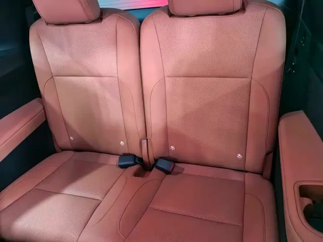 Li Auto L9 — Фото автомобиля 6