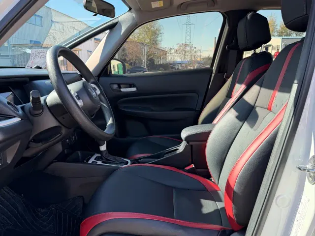 Honda Fit — Фото автомобиля 8