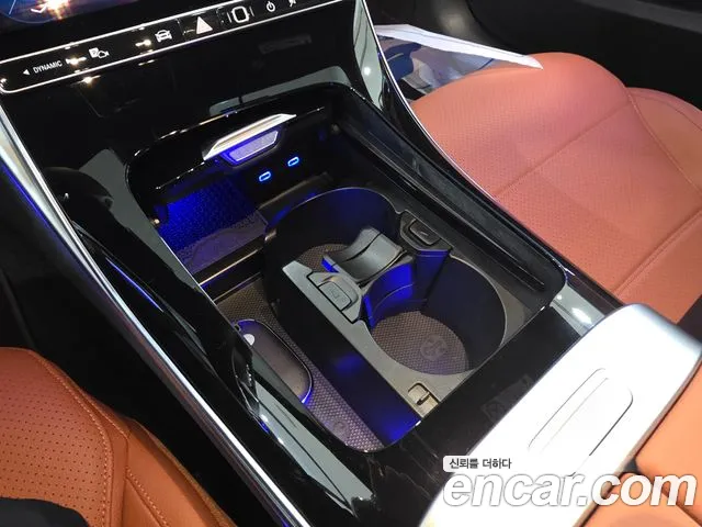 Mercedes-Benz C-Class W206 — Фото автомобиля 9