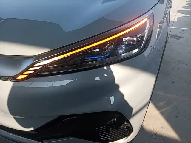 BYD Yuan PLUS — Фото автомобиля 23