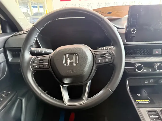 Honda CR-V — Фото автомобиля 13