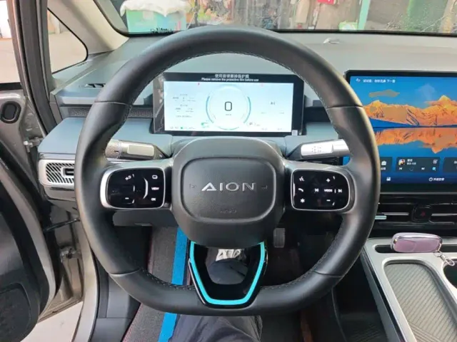 GAC Aion Y — Фото автомобиля 10