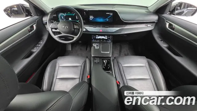 Hyundai Grandeur New — Фото автомобиля 10