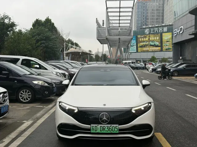 Mercedes-Benz EQS — Фото автомобиля 2