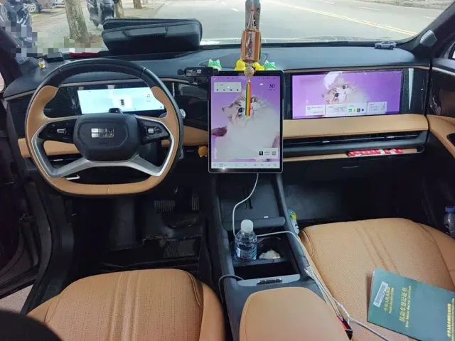 Geely Galaxy L7 — Фото автомобиля 12
