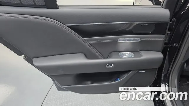 Genesis G90 Бензин 3.5 турбо AWD — Фото автомобиля 19