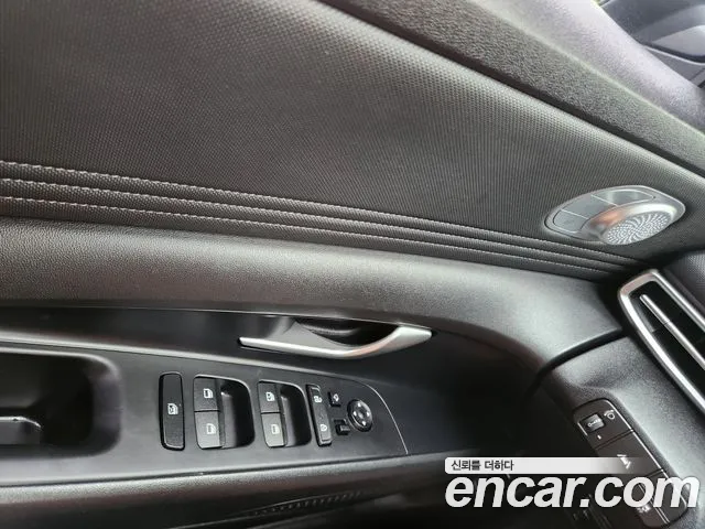 Hyundai AVANTE Avante (CN7) — Фото автомобиля 9