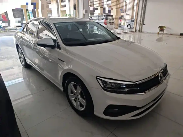 Volkswagen Lamando — Фото автомобиля 3