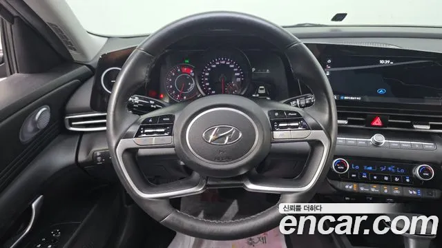 Hyundai AVANTE Avante (CN7) 1.6 LPi (Для проката) — Фото автомобиля 5