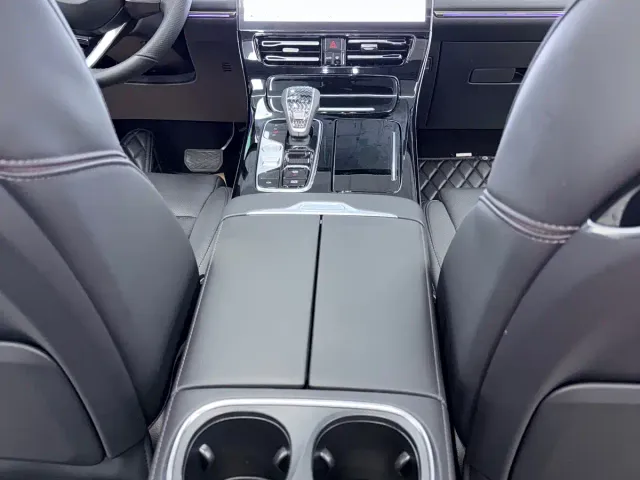 GAC Trumpchi M8 — Фото автомобиля 20