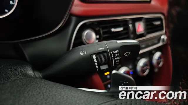 Genesis G70 — Фото автомобиля 27