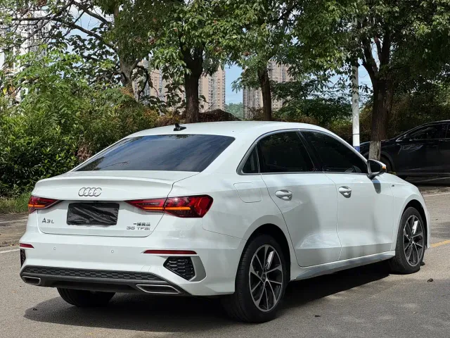 Audi A3 — Фото автомобиля 4