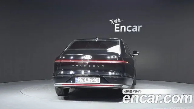 Hyundai Grandeur GN7 — Фото автомобиля 4