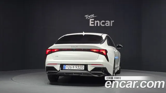 Kia K5 Новый K5 3 поколение 2.0 LPi(Для проката) — Фото автомобиля 4
