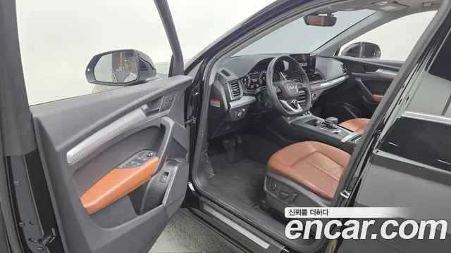 Audi Q5 45 TFSI quattro Sportback Premium — Фото автомобиля 10