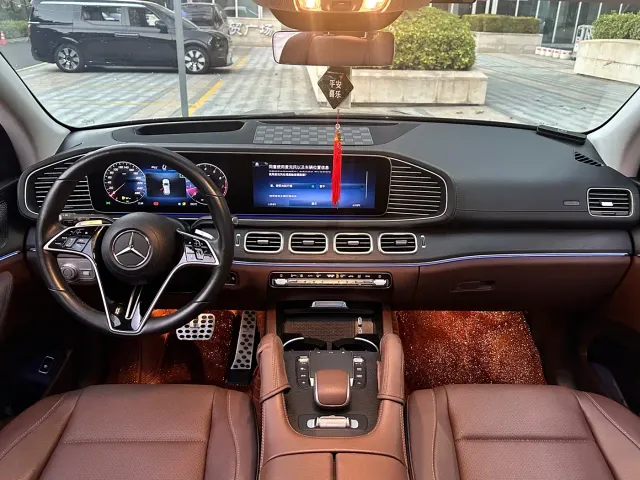 Mercedes-Benz GLE-Class — Фото автомобиля 7