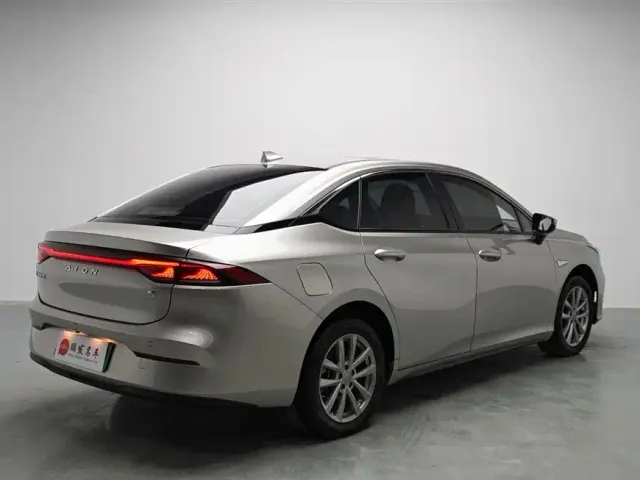 GAC Aion S — Фото автомобиля 16