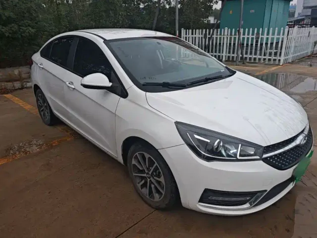 Chery Arrizo 5 — Фото автомобиля 3