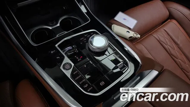 BMW X7 — Фото автомобиля 9