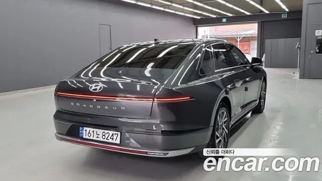 Hyundai Grandeur Grandeur (GN7) 2.5 Бензин 2WD — Фото автомобиля 2