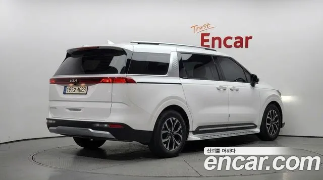 Kia Canival Carnival 4 поколение Дизель 9 мест Prestige — Фото автомобиля 2