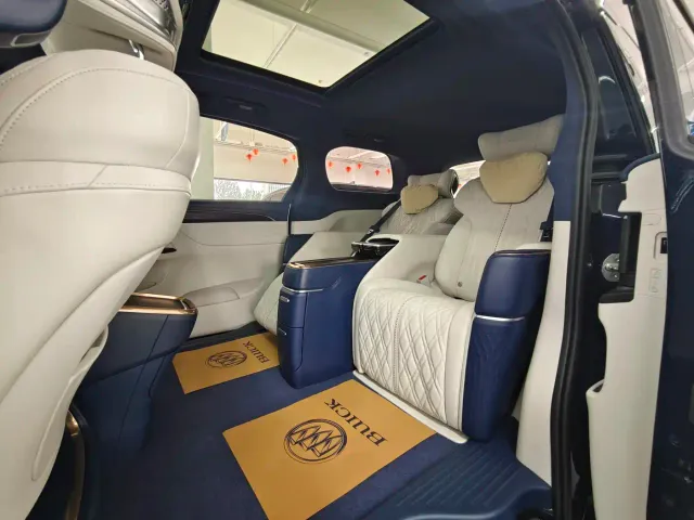 Buick Buick GL8 2022 Facelift Avenir Avia Four-Seater Prestige Edition — Фото автомобиля 14