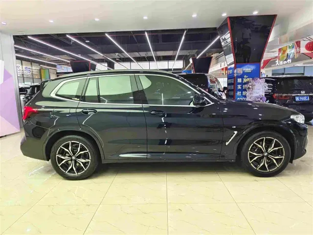BMW X3 — Фото автомобиля 16