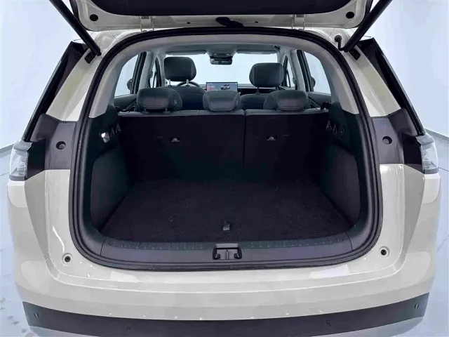 BYD Seal 05 DM-i — Фото автомобиля 24