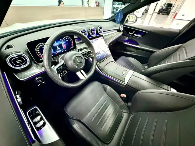 Mercedes-Benz C-Class — Фото автомобиля 10
