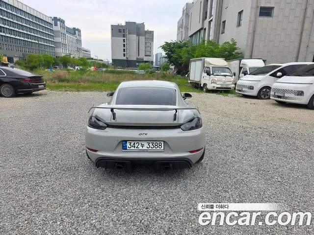 Porsche 718 — Фото автомобиля 5