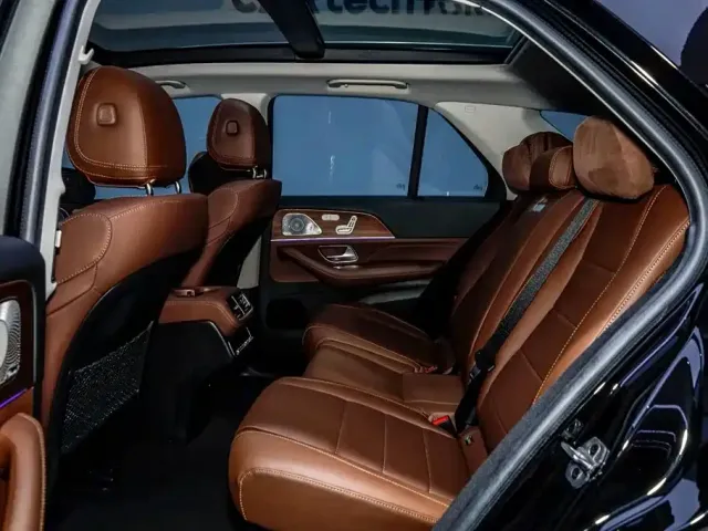 Mercedes-Benz GLE-Class — Фото автомобиля 10