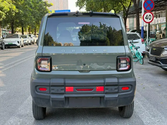 Geely Panda — Фото автомобиля 4