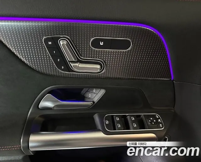Mercedes-Benz EQA — Фото автомобиля 4