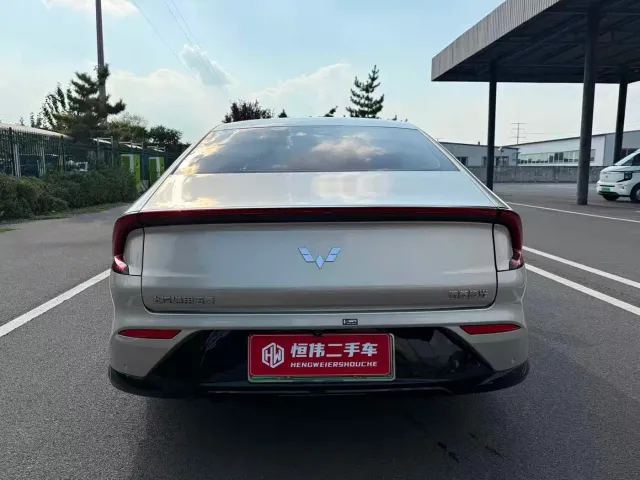 Wuling Starlight — Фото автомобиля 5