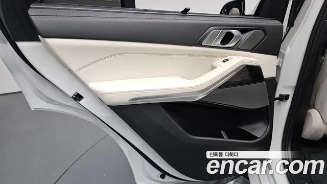 BMW X5 — Фото автомобиля 23