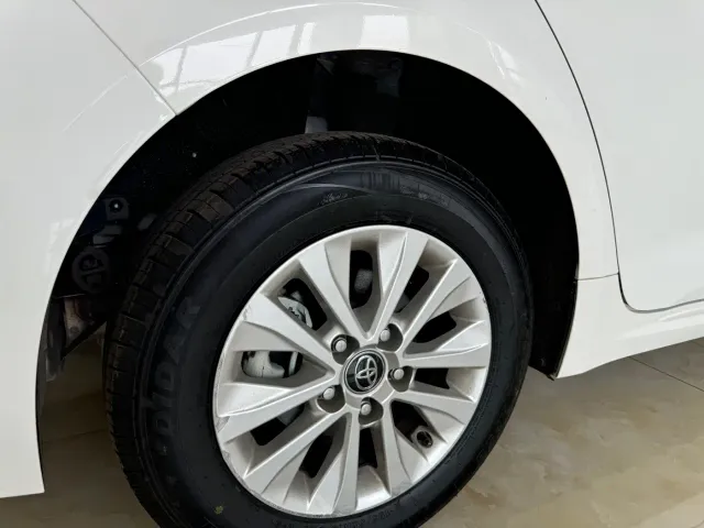Toyota Corolla — Фото автомобиля 14
