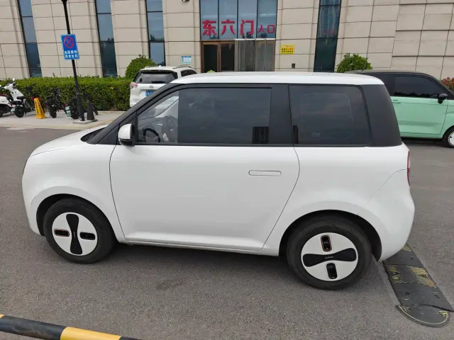 Changan Lumin — Фото автомобиля 11