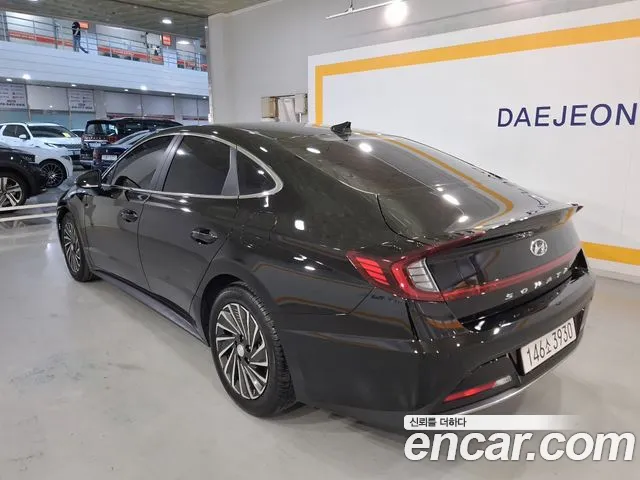 Hyundai Sonata — Фото автомобиля 4