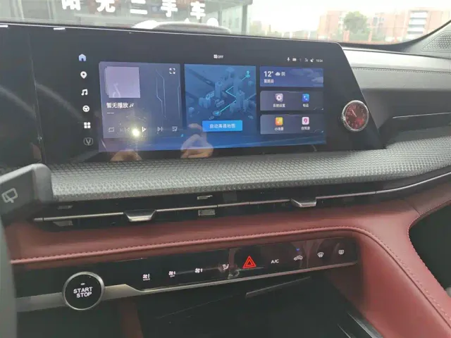 Changan CS75 Plus — Фото автомобиля 12