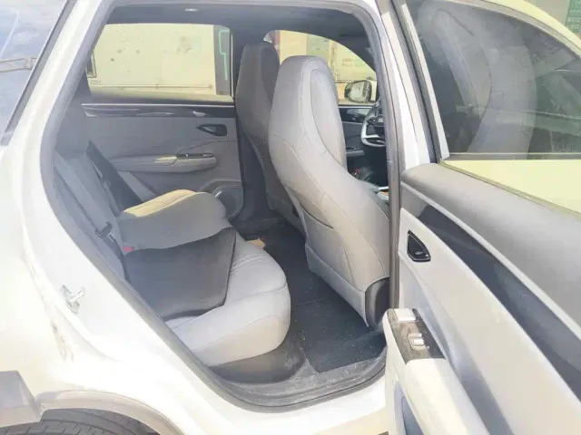 Geely Galaxy L7 — Фото автомобиля 11