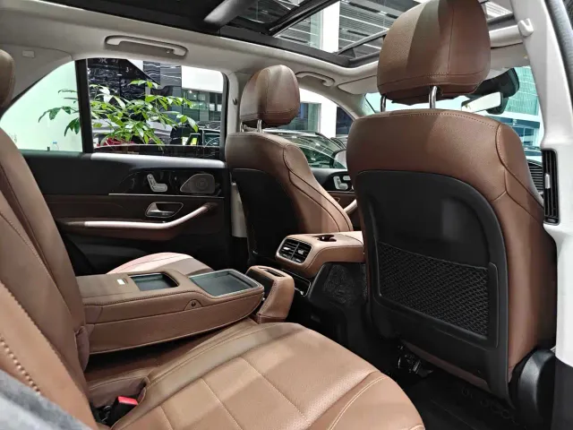 Mercedes-Benz GLE-Class — Фото автомобиля 13