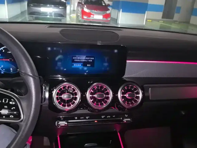 Mercedes-Benz GLB-Class — Фото автомобиля 13