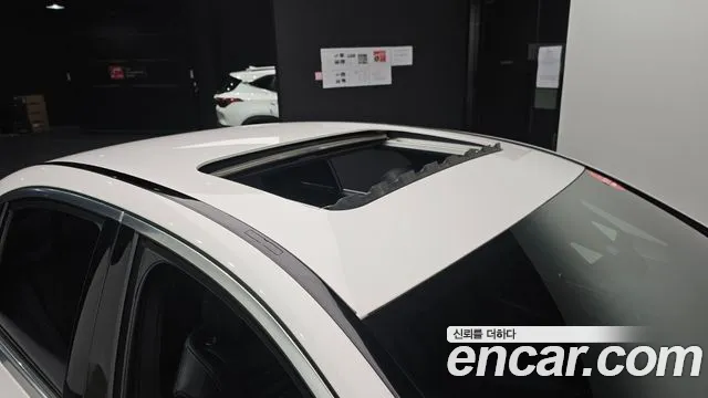 Mercedes-Benz E-Class — Фото автомобиля 20