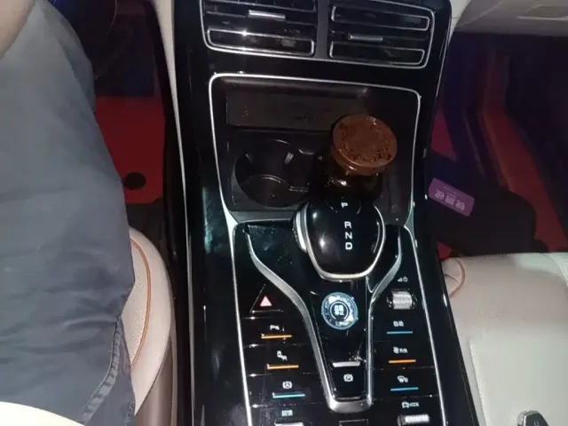 BYD Qin PLUS 2023 Champion Edition EV 610KM Excellence — Фото автомобиля 9