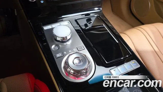Genesis G80 Бензин 2.5 турбо AWD — Фото автомобиля 8