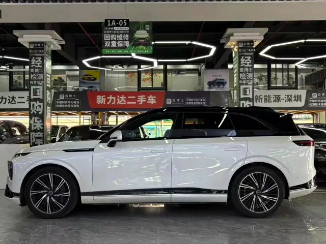 Xpeng G9 — Фото автомобиля 3